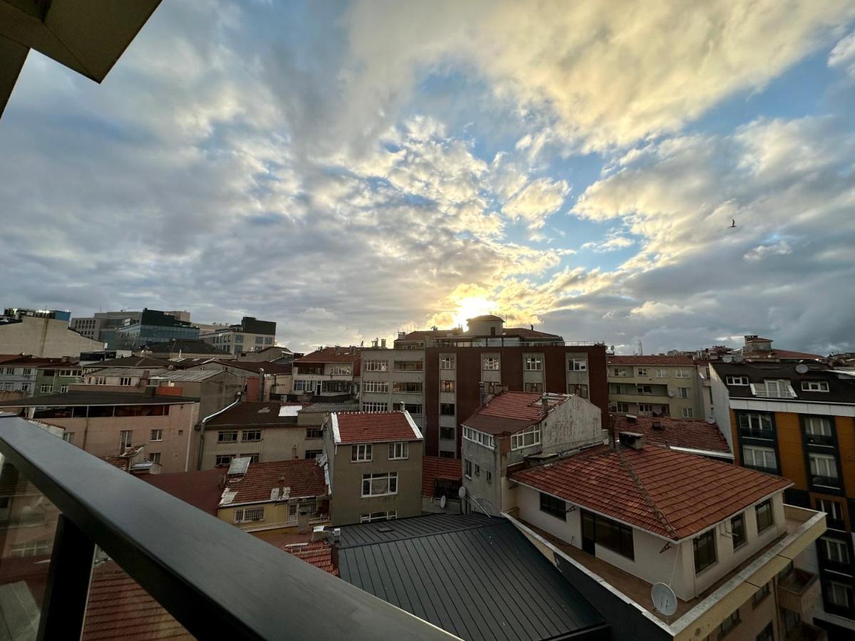 Sisli Modern Residence, 2 Bedroom Apartments, 250M Metro Station Isztambul Kültér fotó